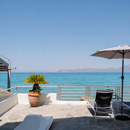 Beachfront Oasis Nerántza