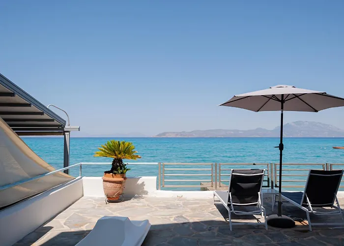 Beachfront Oasis * Nerantza