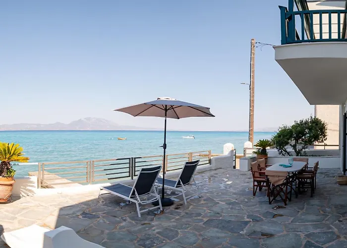 Beachfront Oasis Дом отдыха Nerantza