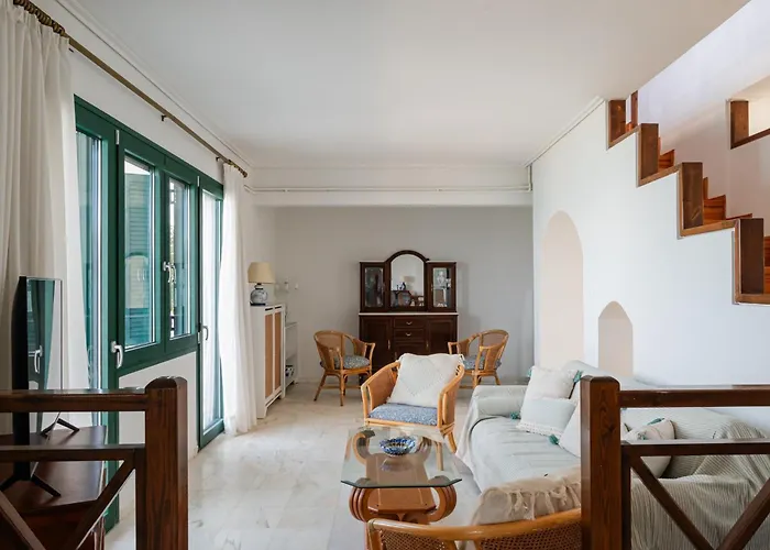 Semesterbostad Beachfront Oasis *