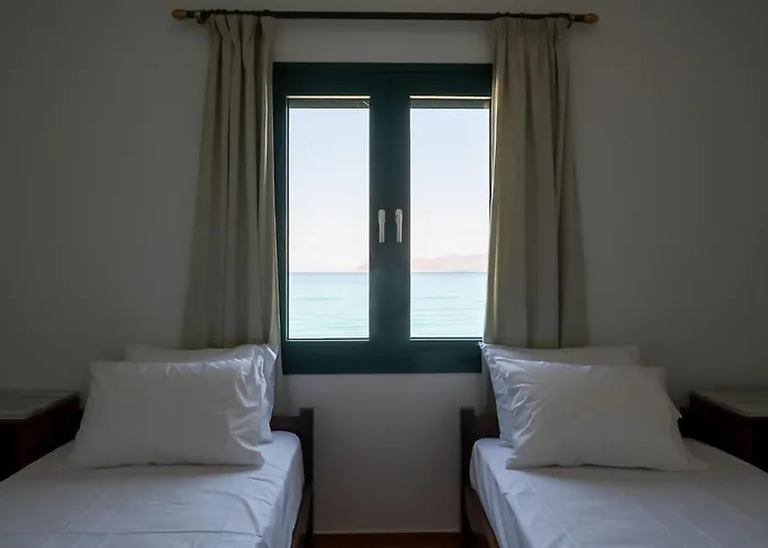 Beachfront Oasis Semesterbostad *