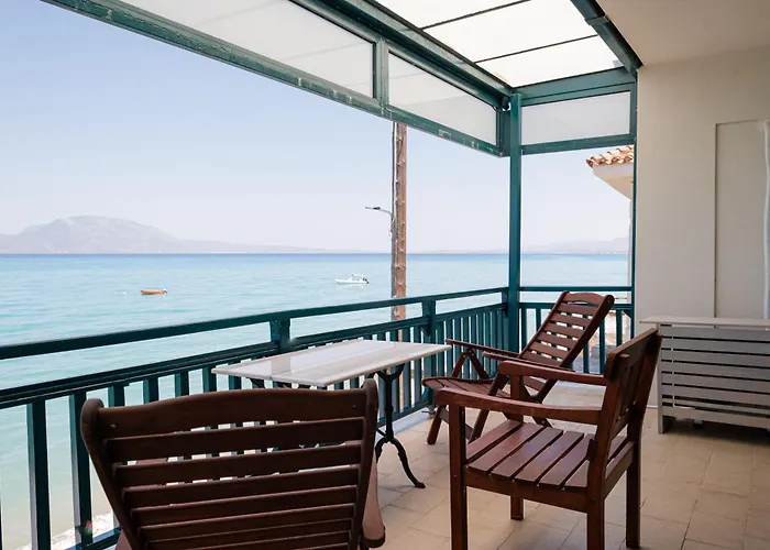 Beachfront Oasis * Nerantza